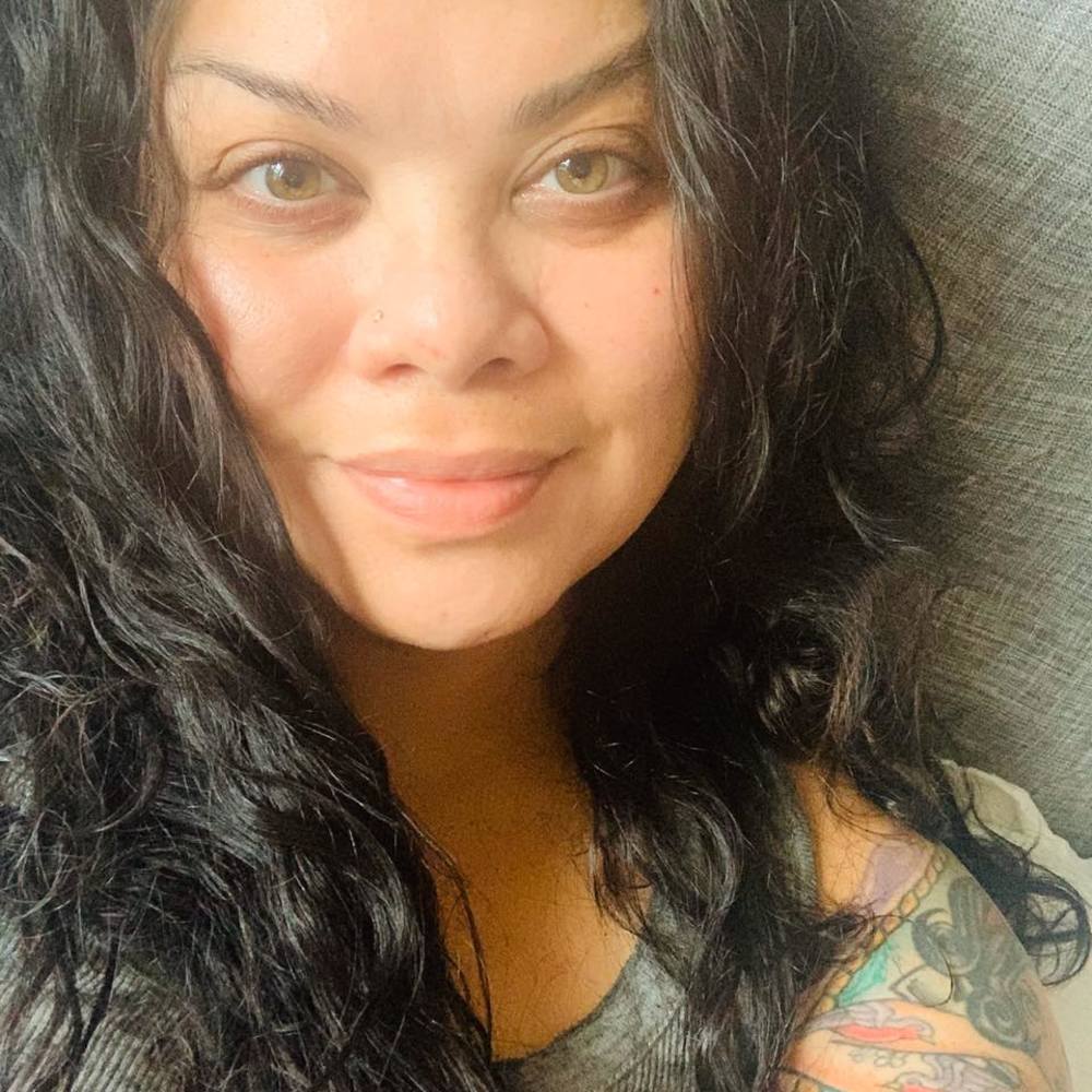 Meet your Posher, Samena